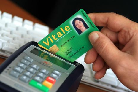 L’utilisation frauduleuse de cartes Vitale peut conduire au pénal